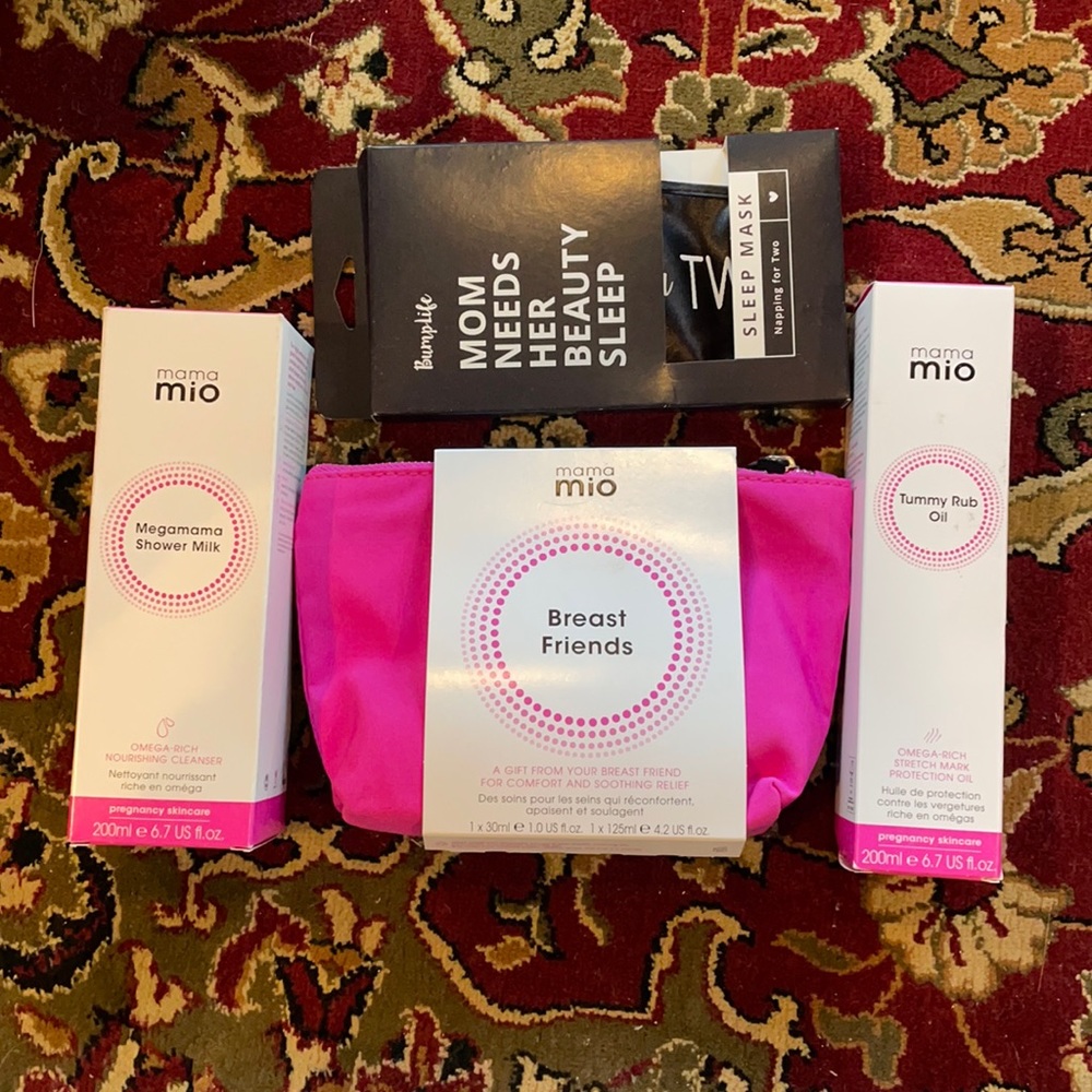 Pregnancy or Postpartum Mom gift!New, unused Mama Mio skincare & cute sleep mask